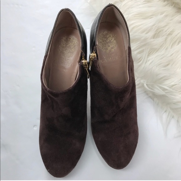 Vince Camuto Elvin Ankle Booties Suede Zip up US 6 - Picture 3 of 6
